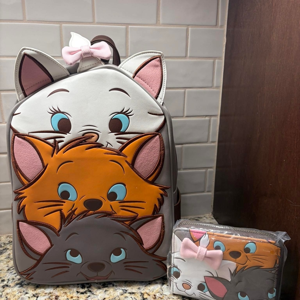 Aristocats Loungefly In Search Of!!